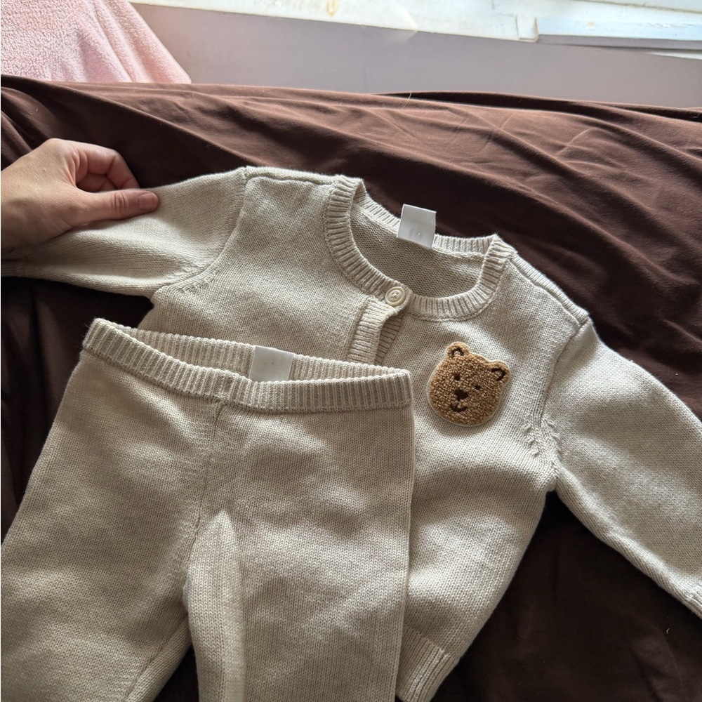 BABY GAP set - Picture 14 of 14
